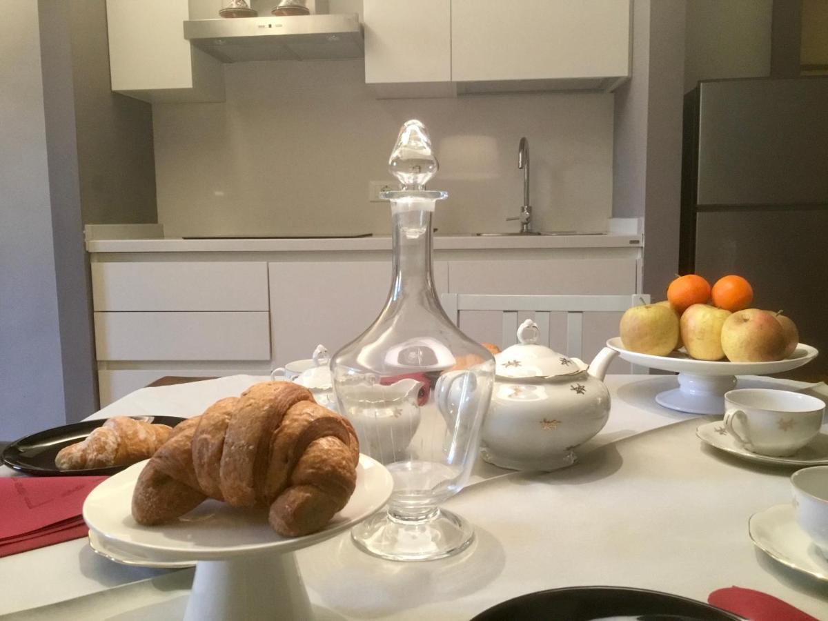 Torre Guinigi Luxury Loft Nel Centro Storico Di Lucca Apartment Екстериор снимка